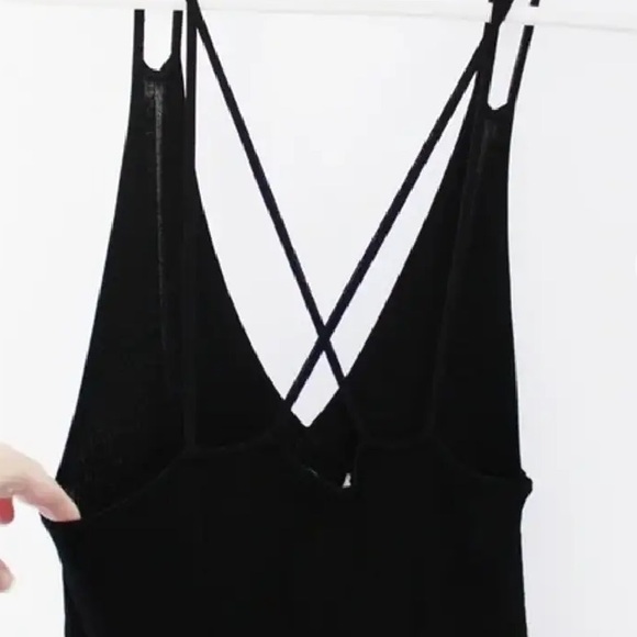 Sandro Paris Bluan Rib Knit Midi Dress in Noir size 1 - Picture 5 of 8